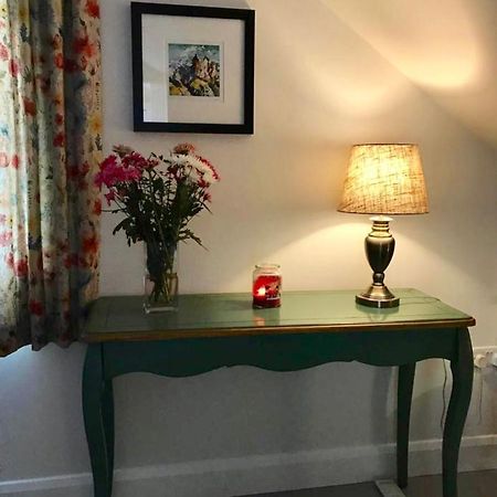 Primrose Place Портръш Екстериор снимка